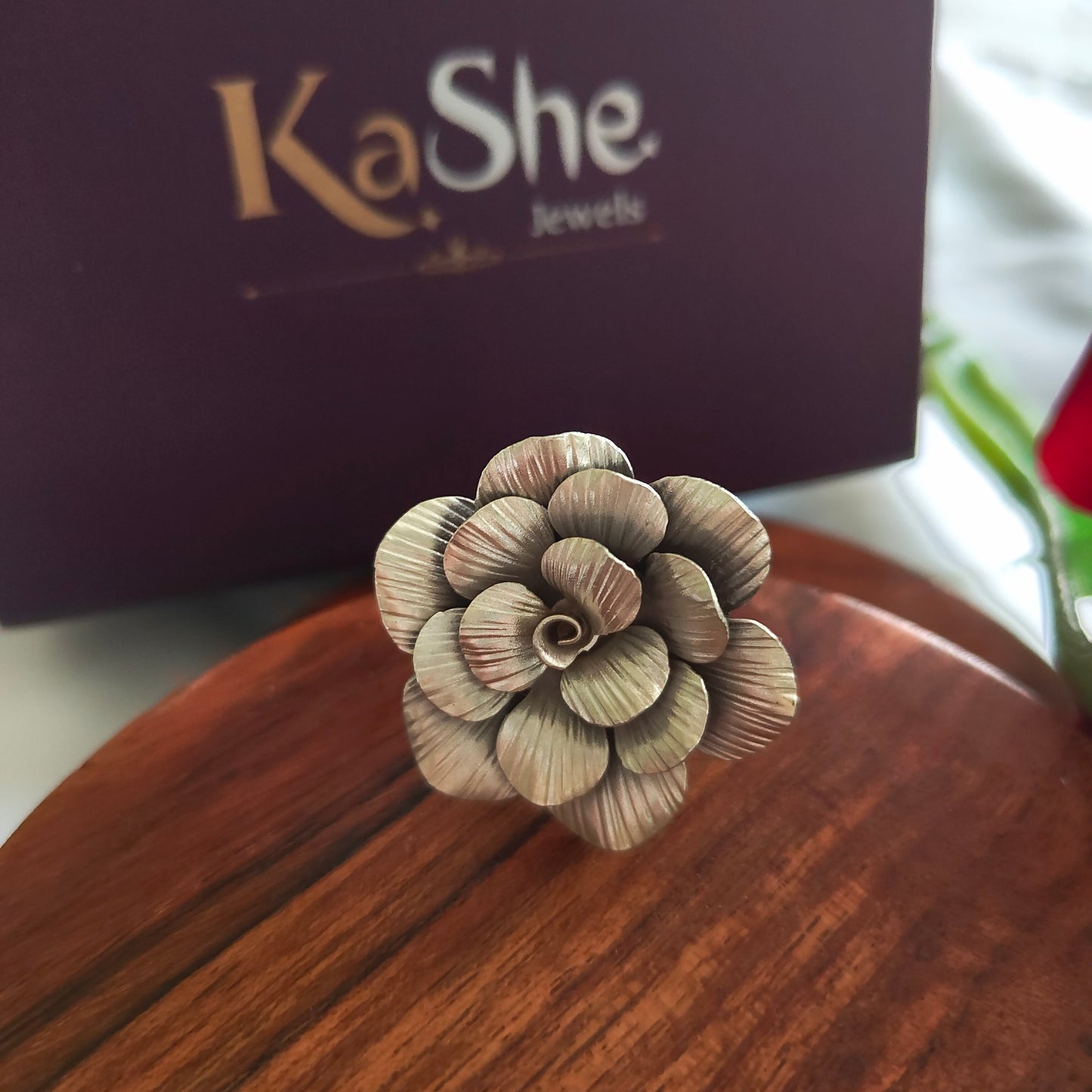 Statement 3D Textured Floral Designer Cocktail Ring Big