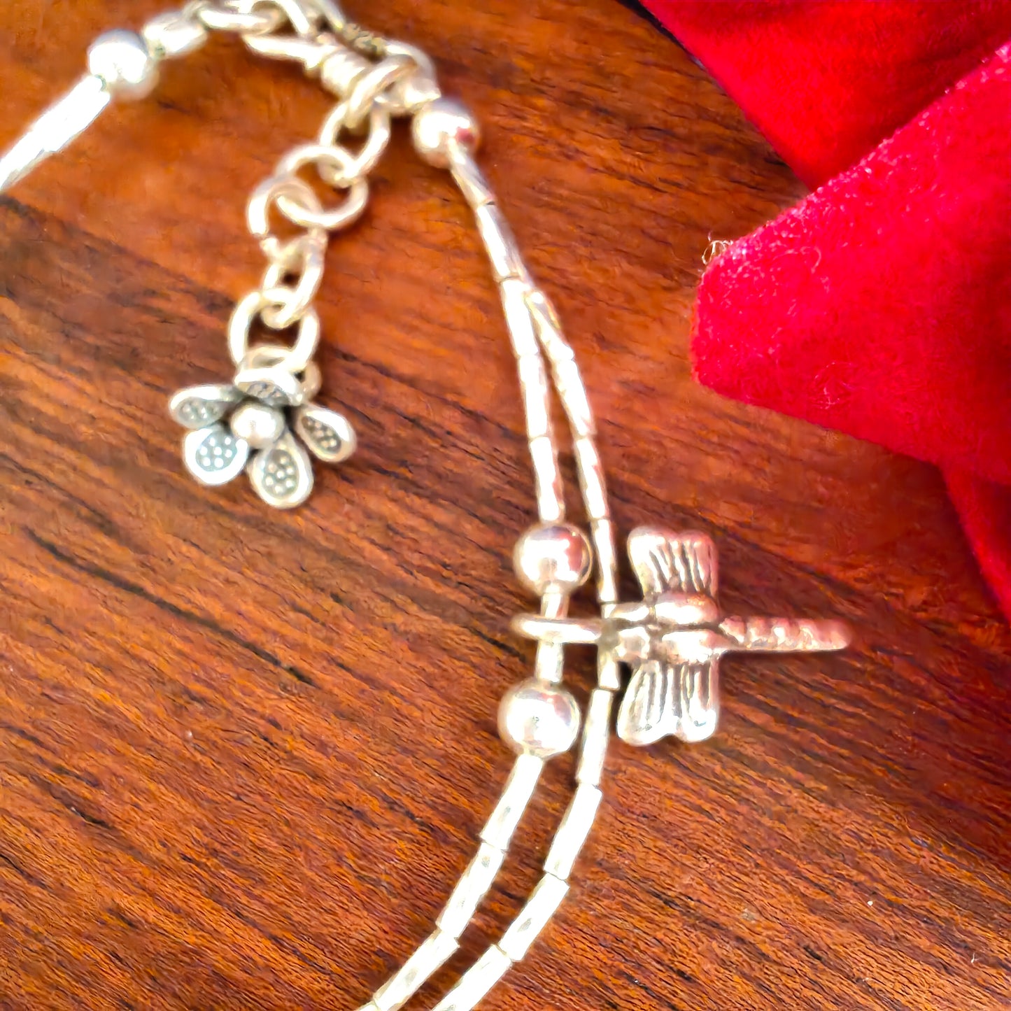 Exquisite Floral Loose Bracelet With Flower And Dragonfly Charms