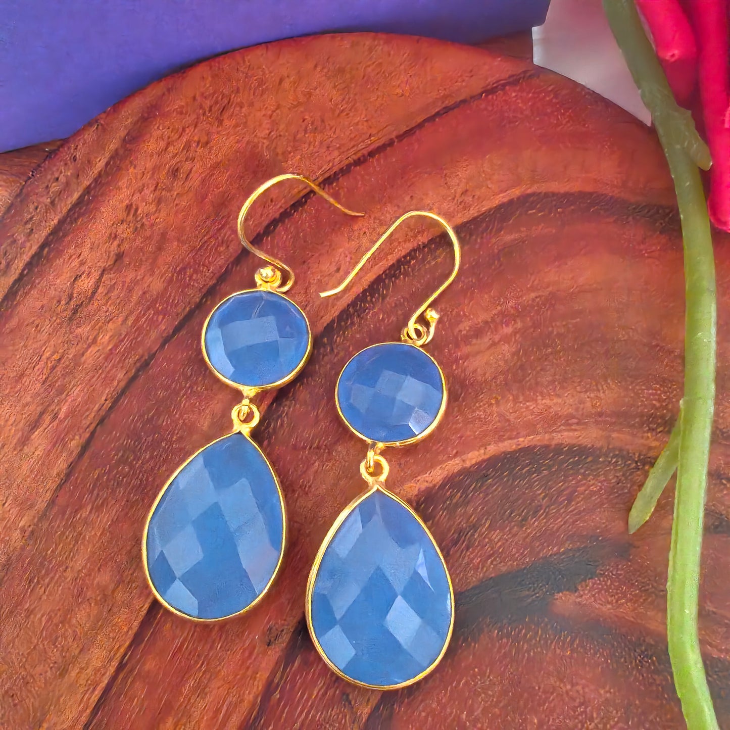 Elegant Circular And Pear Drop Blue Stone Hook Earring Gold