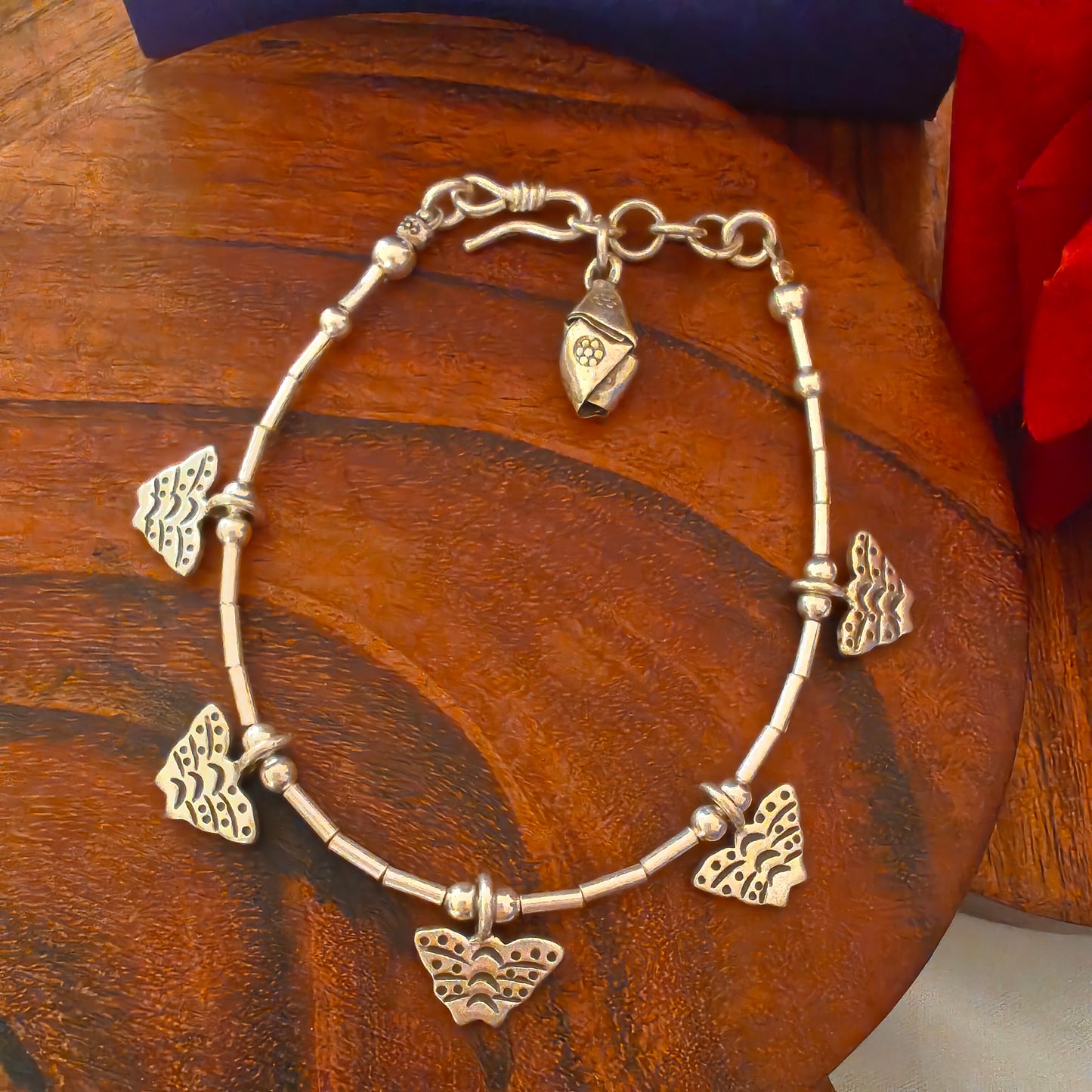 Exquisite Loose Bracelet With Butterfly And Bud Charms