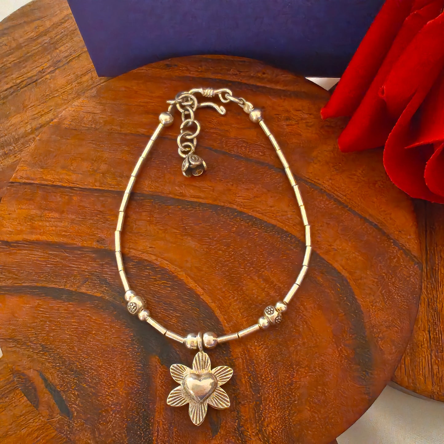 Exquisite Loose Bracelet With Heart Flower Charms