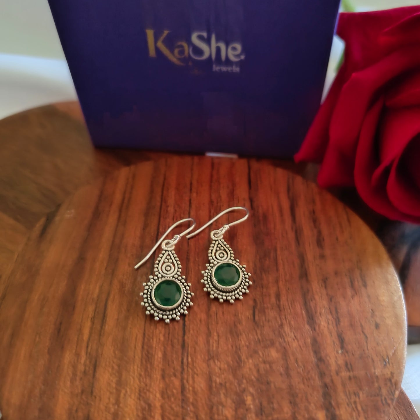 Dainty Silver Green Stone With Leaf Drop Rava Design Hooks