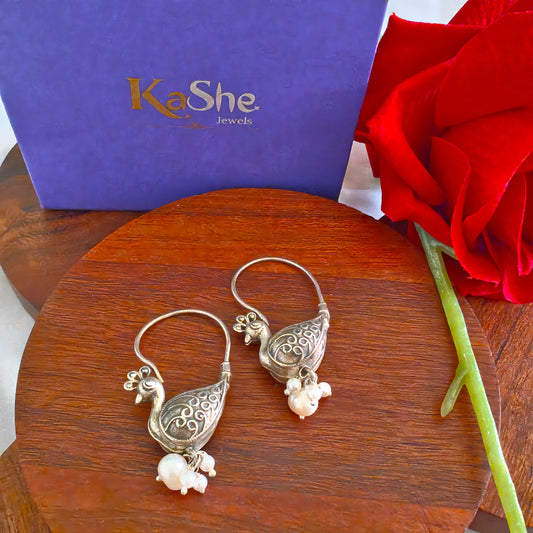 Elegant 3D Bird Pearl Drop Hoops