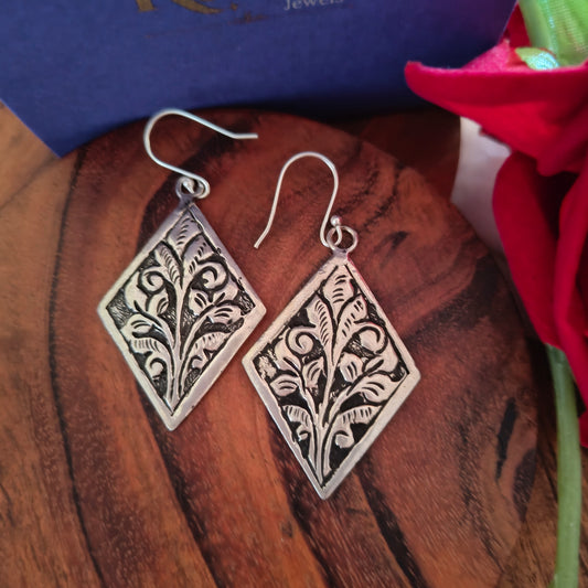Classic Silver Floral And Fona Chitai Rhombus Shaped Hook Earrings (ii)