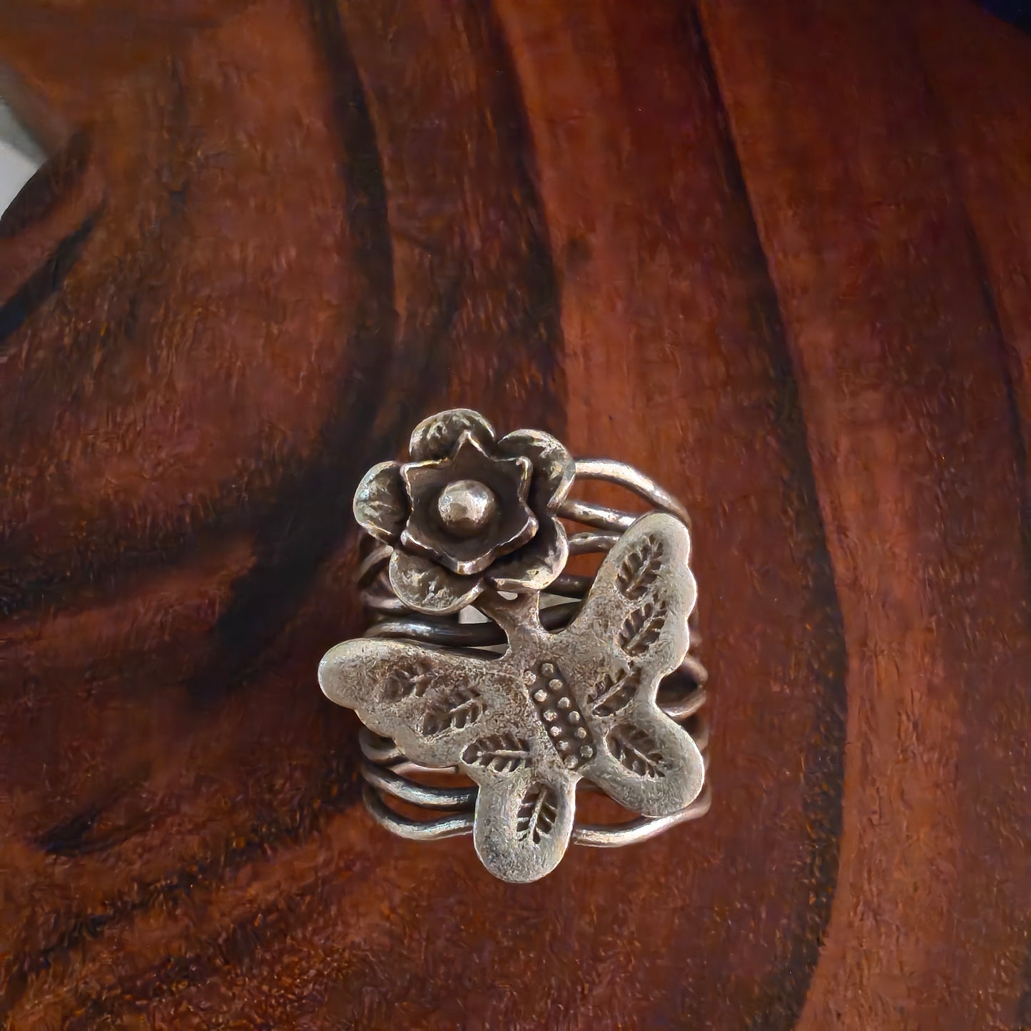 Boho Butterfly And Flower Wire Waves Sterling Silver Ring
