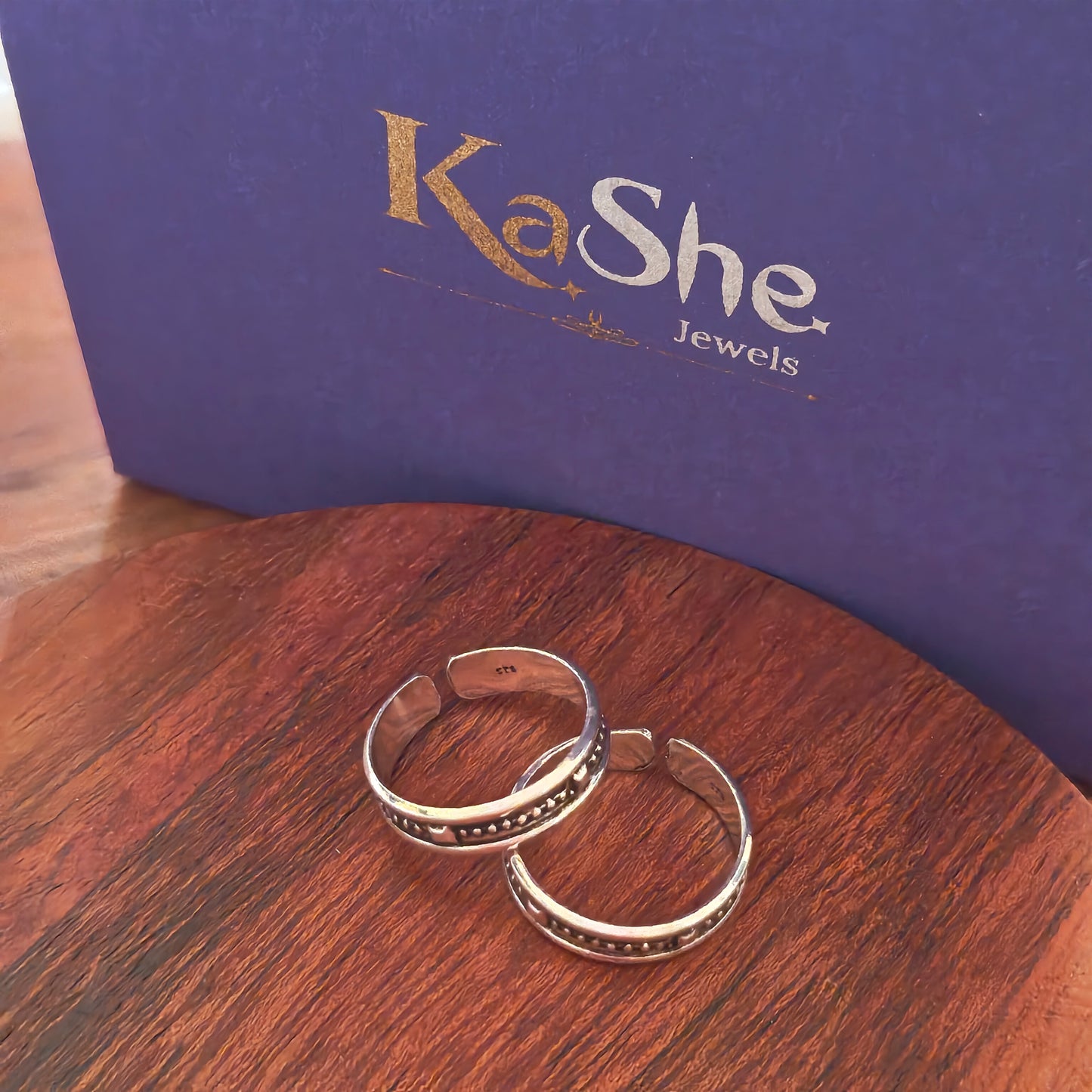 Everyday Dainty Indian Textured Pattern Silver Toe Ring