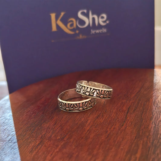Everyday Dainty Indian Lotus Pattern Silver Toe Ring