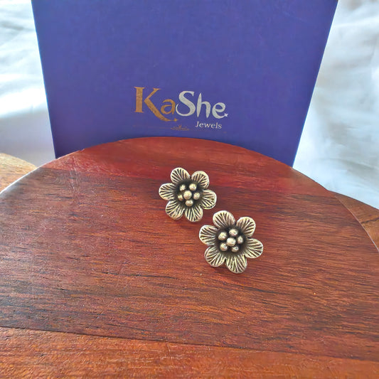 Floral 3D Dainty Textured Earring With Post Stud (ii)