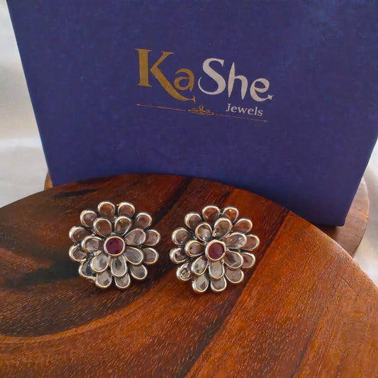 Elegant 3D Two Layered Petal Intricate White Kundan Stud With Pink Stone Small