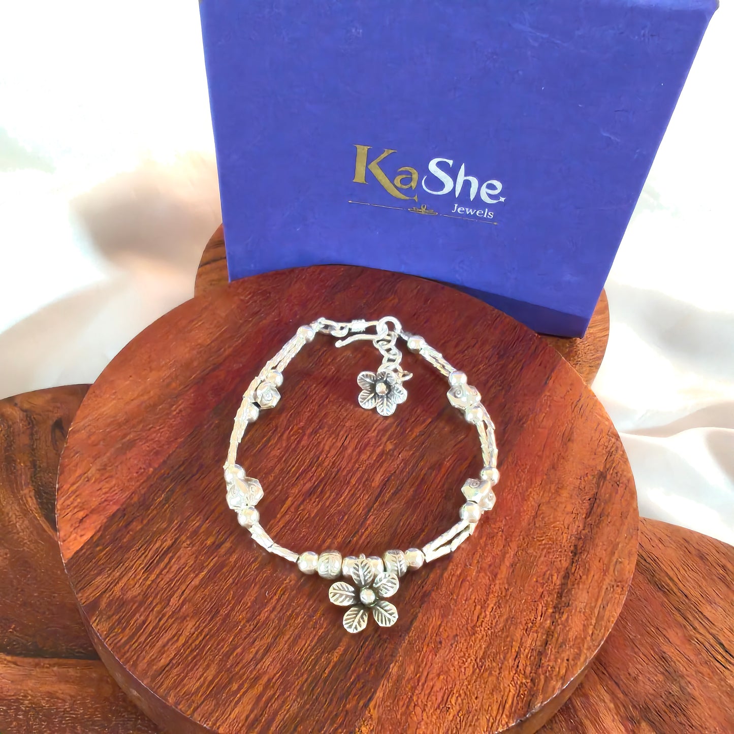Exquisite Two Layered Loose Bracelet With Flowers And Ball Charms