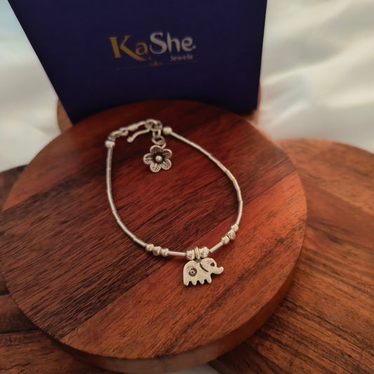 Exquisite Loose Bracelet With Elephant And Flower Charms