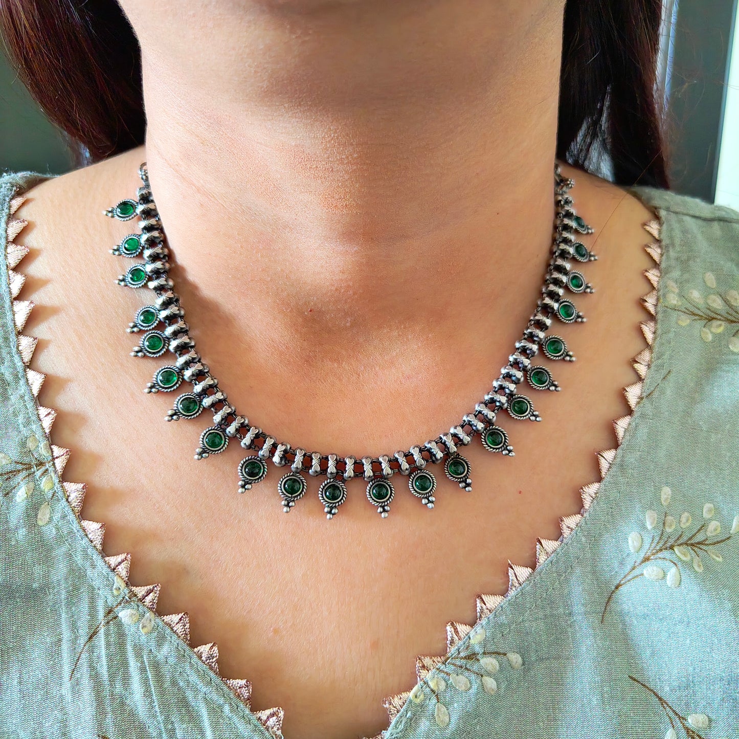925 Silver Choker Temple Necklace Set With Intricate Design In Green Stone And Matching Stud  Earrings