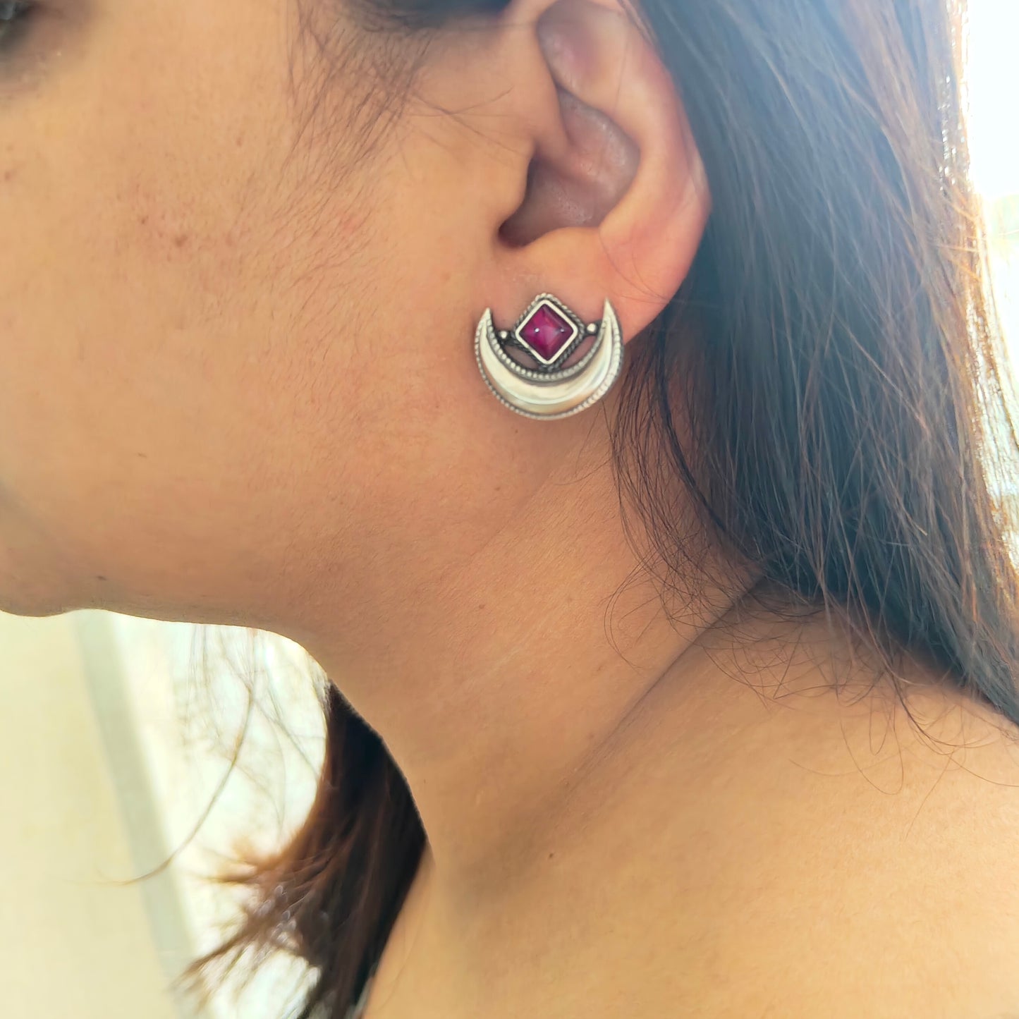 925 Silver Kudi Red Stone Stud One Chand Crescent Moon Temple Earrings With Intricate Carvings