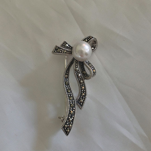 925 Vintage Silver Marcasite Long Bow With Pearl Center Brooch Pendant