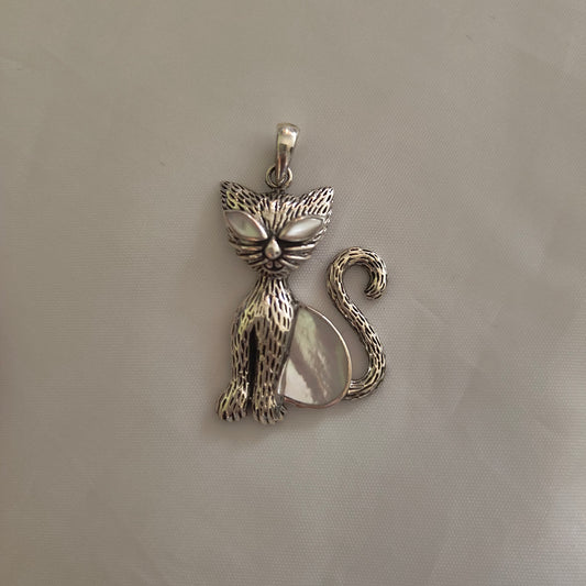925 Vintage Intricate Silver Mother Of Pearl Cat Pendant