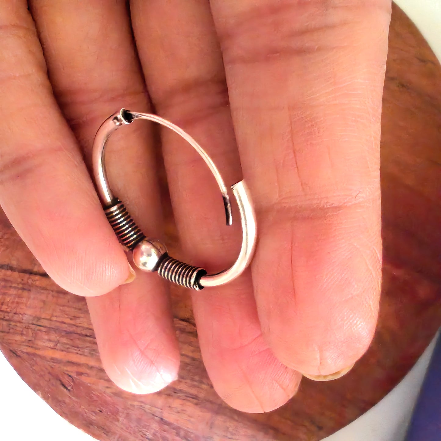 925 Silver Classic Evergreen Textured Baali Hoops With Ball Small Size