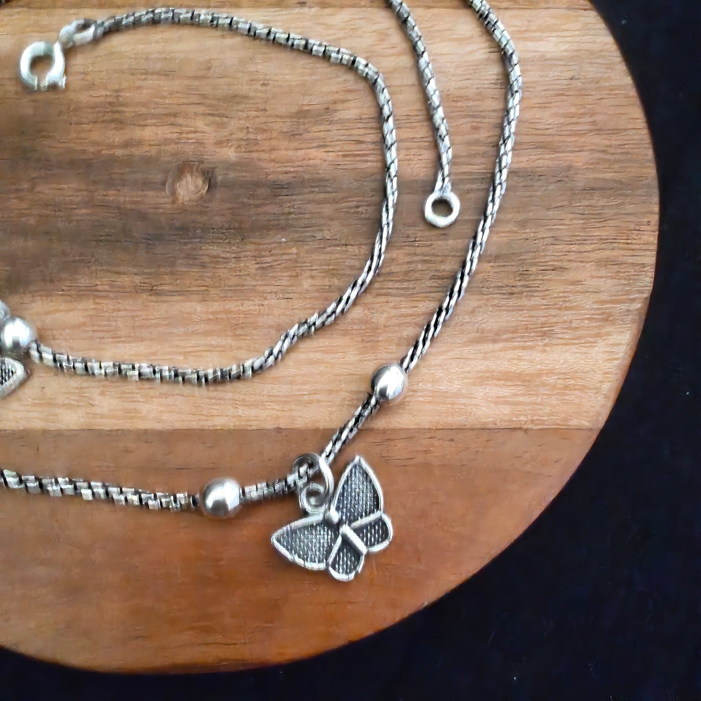 925 Silver Women Textured Anklet With Butterfly ( Pair)