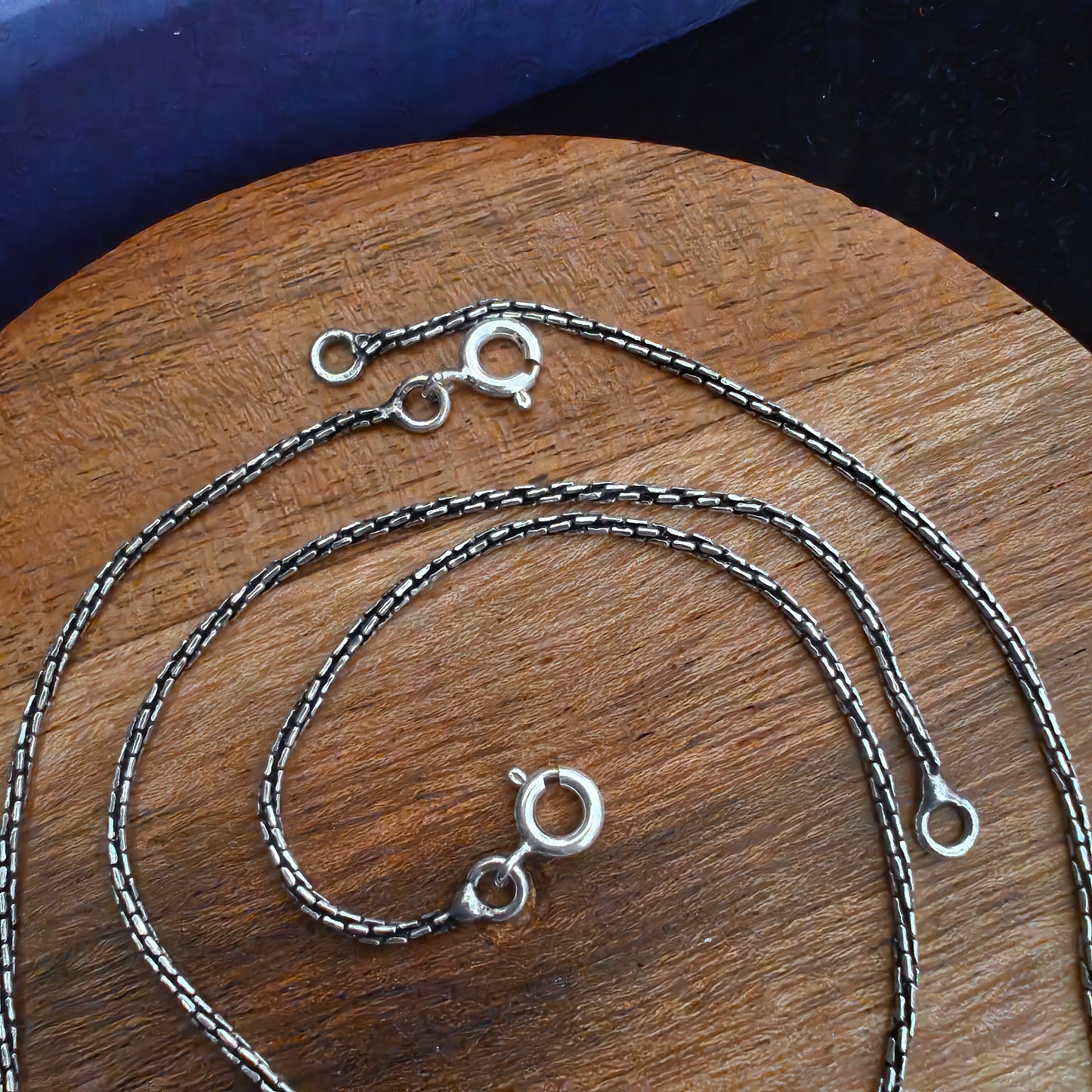 925 Silver Women Textured Anklet With Music Notes ( Pair)
