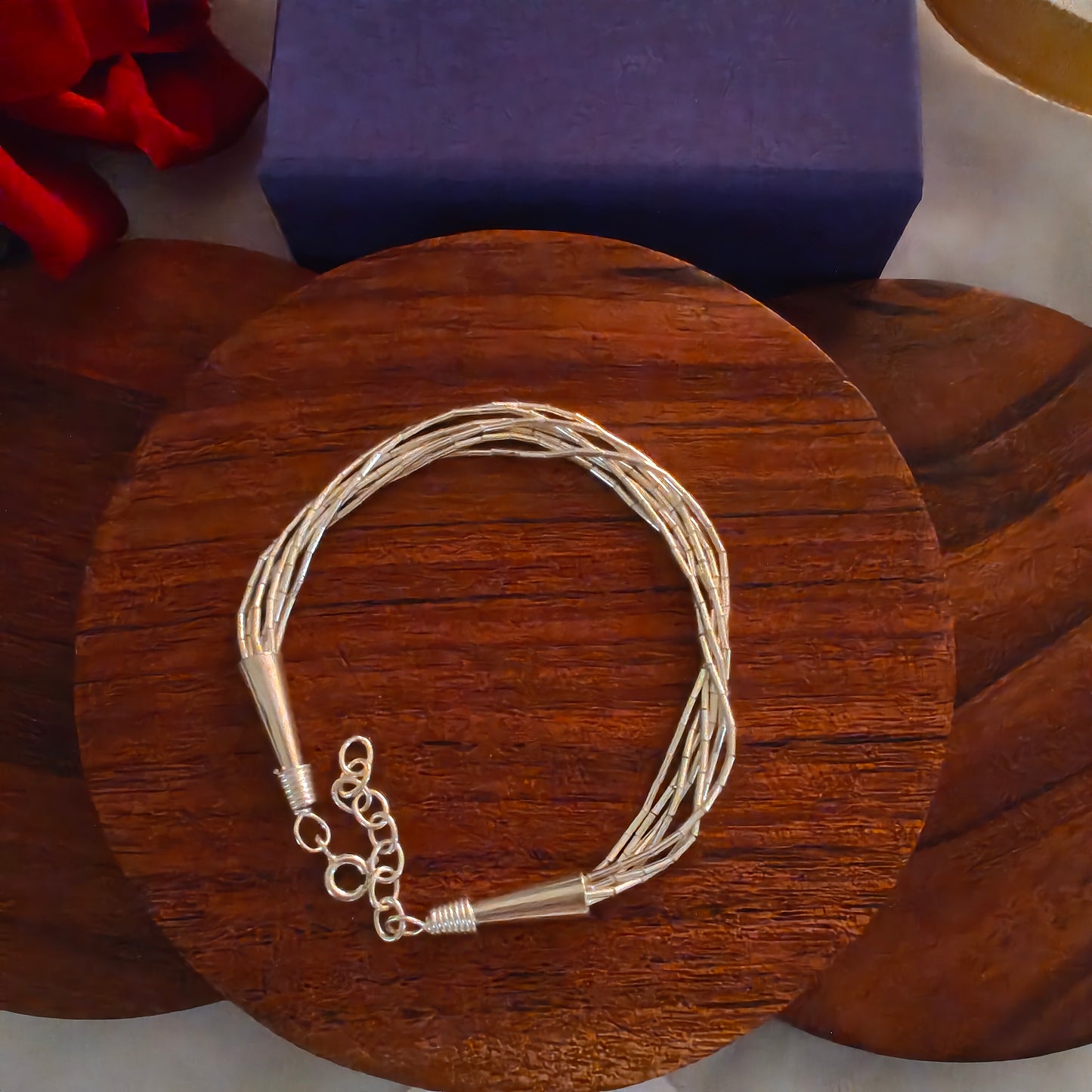 Exquisite Statement Loose Bracelet With Flower Charms (Seven-layered)
