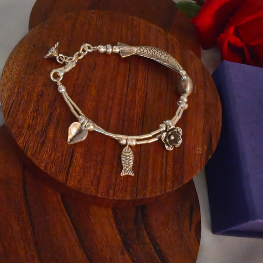 Exquisite Statement Loose Bracelet With Fishes  Flowers Leaves Balls Charms (ii)