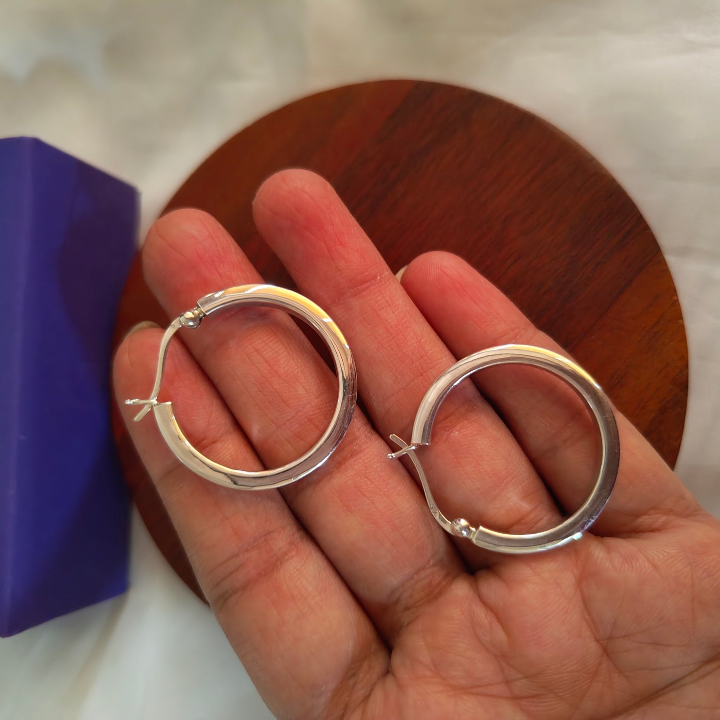 925 Silver Classic Evergreen Hollow Thick Baali Hoops Size