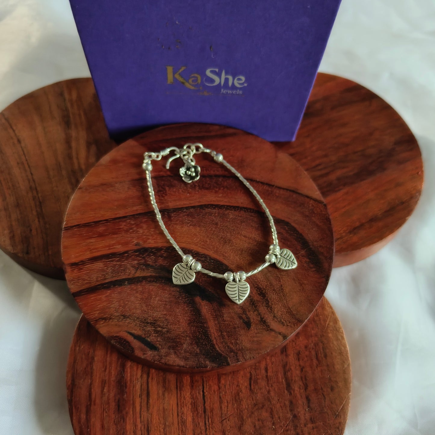 Exquisite 925 Silver Loose Bracelet With Leaves Flower Charms