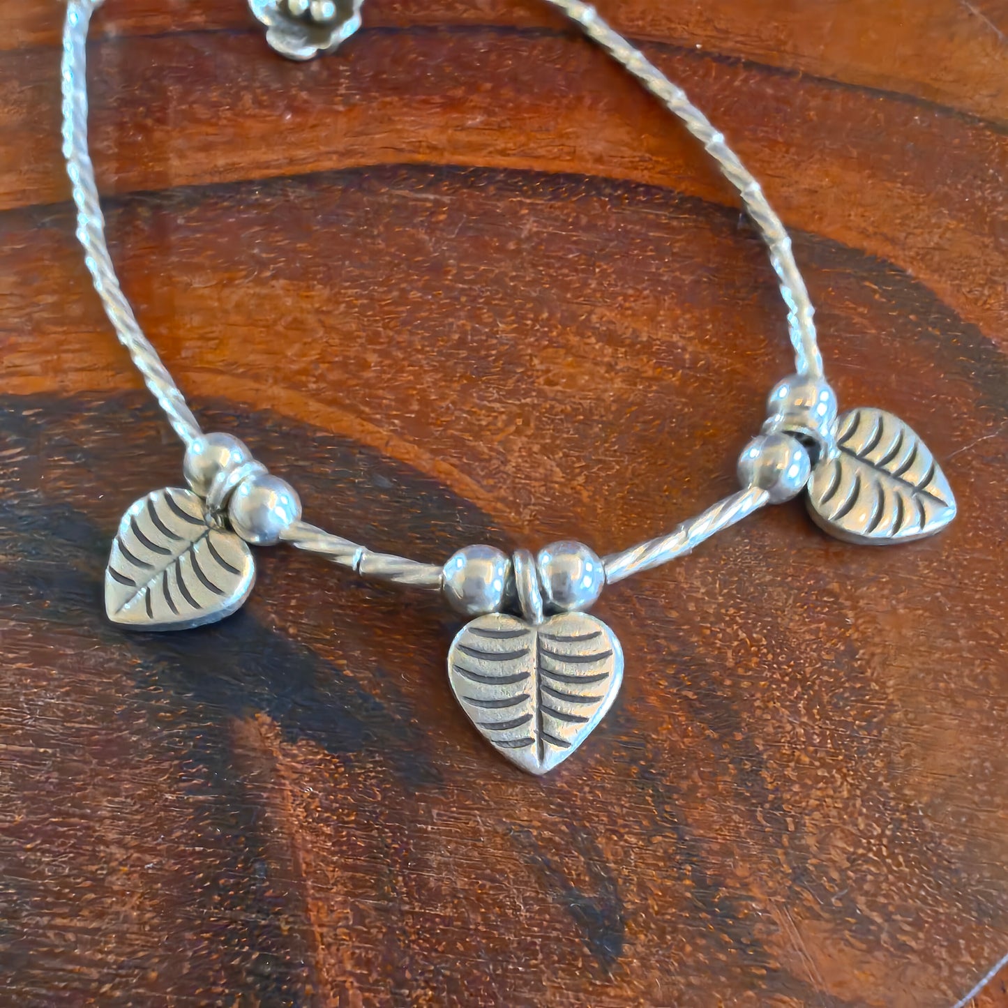 Exquisite 925 Silver Loose Bracelet With Leaves Flower Charms