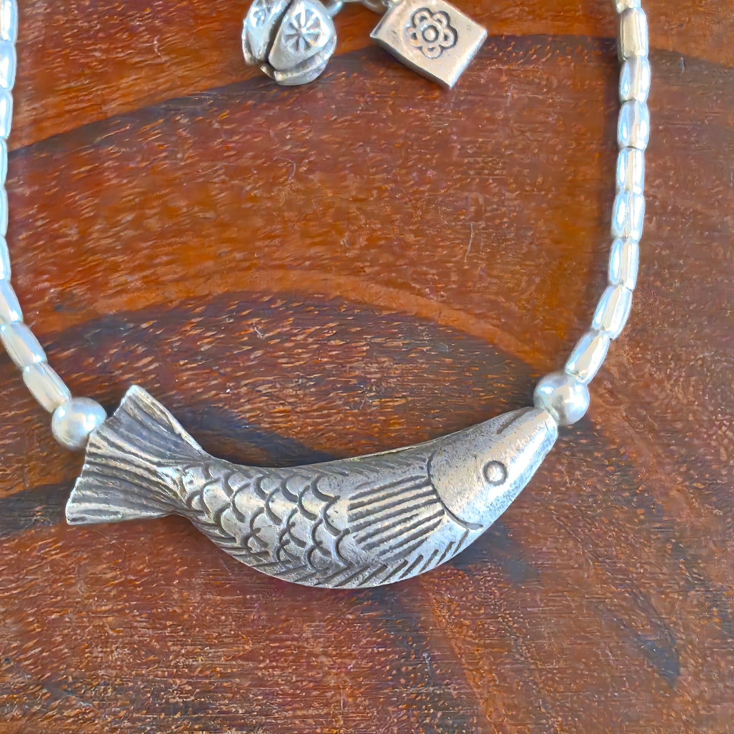 Exquisite 925 Silver Loose Bracelet With Long Fish Bud And Flower Plate Charms (Copy)