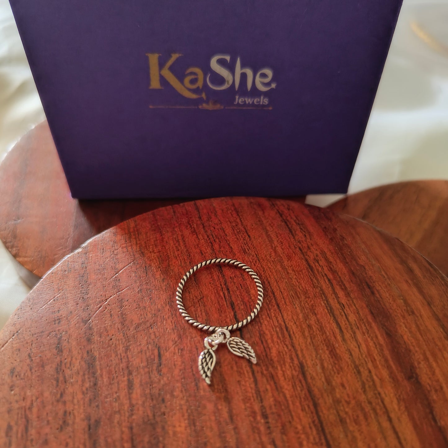 925 Silver Wings Charms Dainty Ring With Texture (7)