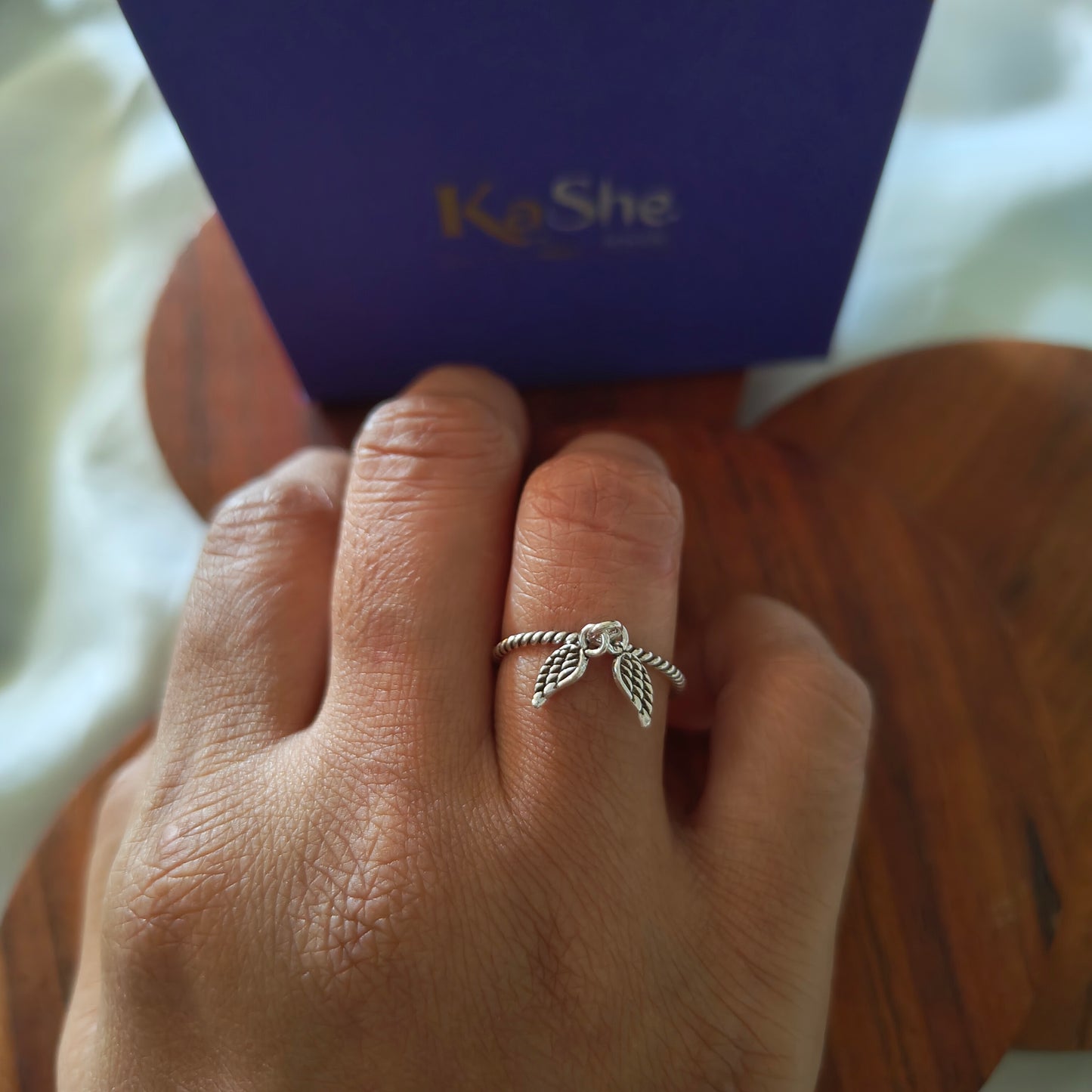925 Silver Wings Charms Dainty Ring With Texture (7)