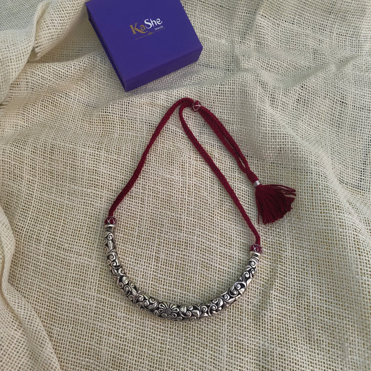 Versatile Choker Necklace Hasli with Handcrafted Chitai Intricate Flower With Maroon Thread Pipe Dori Long (ii)