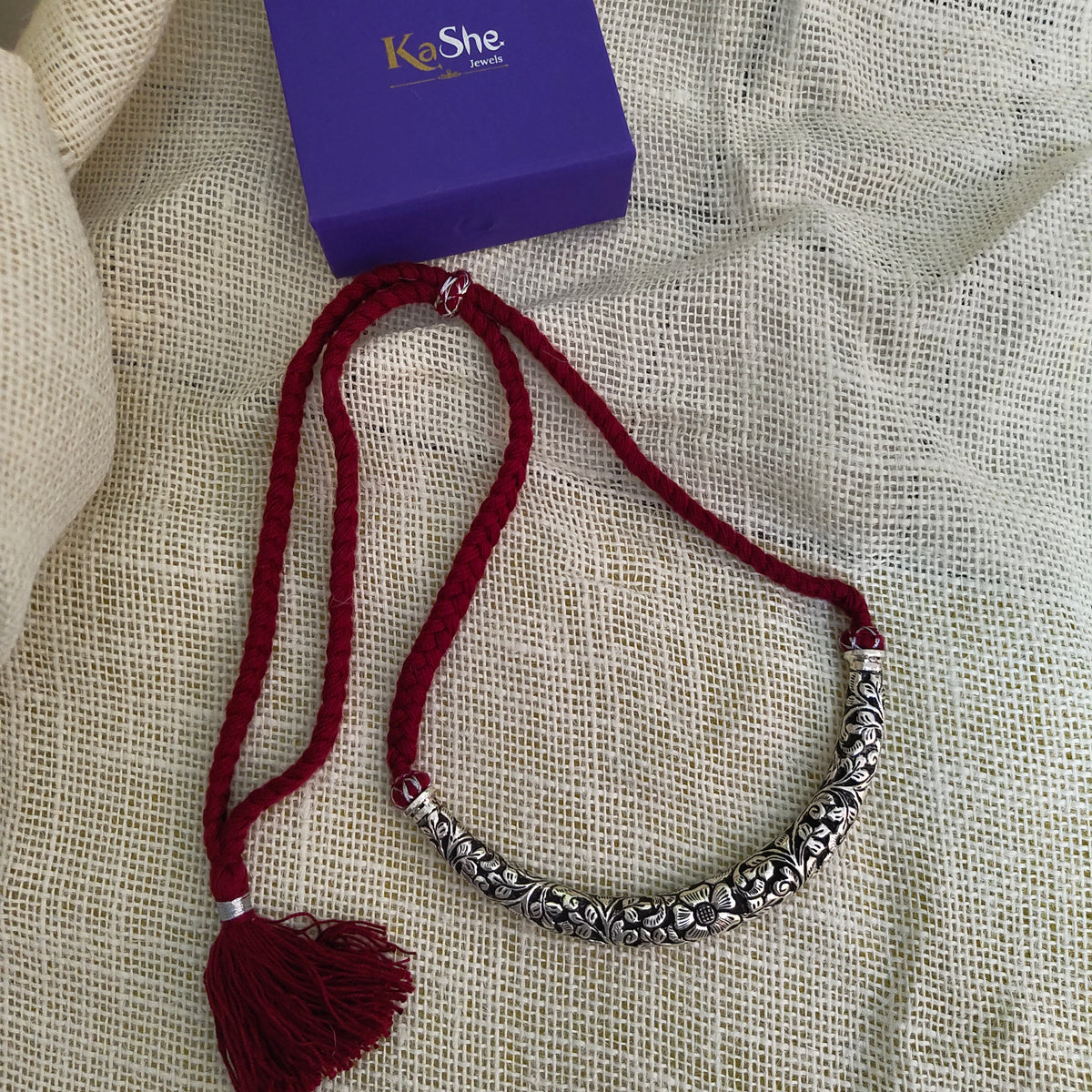 Versatile Choker Necklace Hasli with Handcrafted Chitai Intrcate Flower With Maroon Thread Pipe Dori (i)