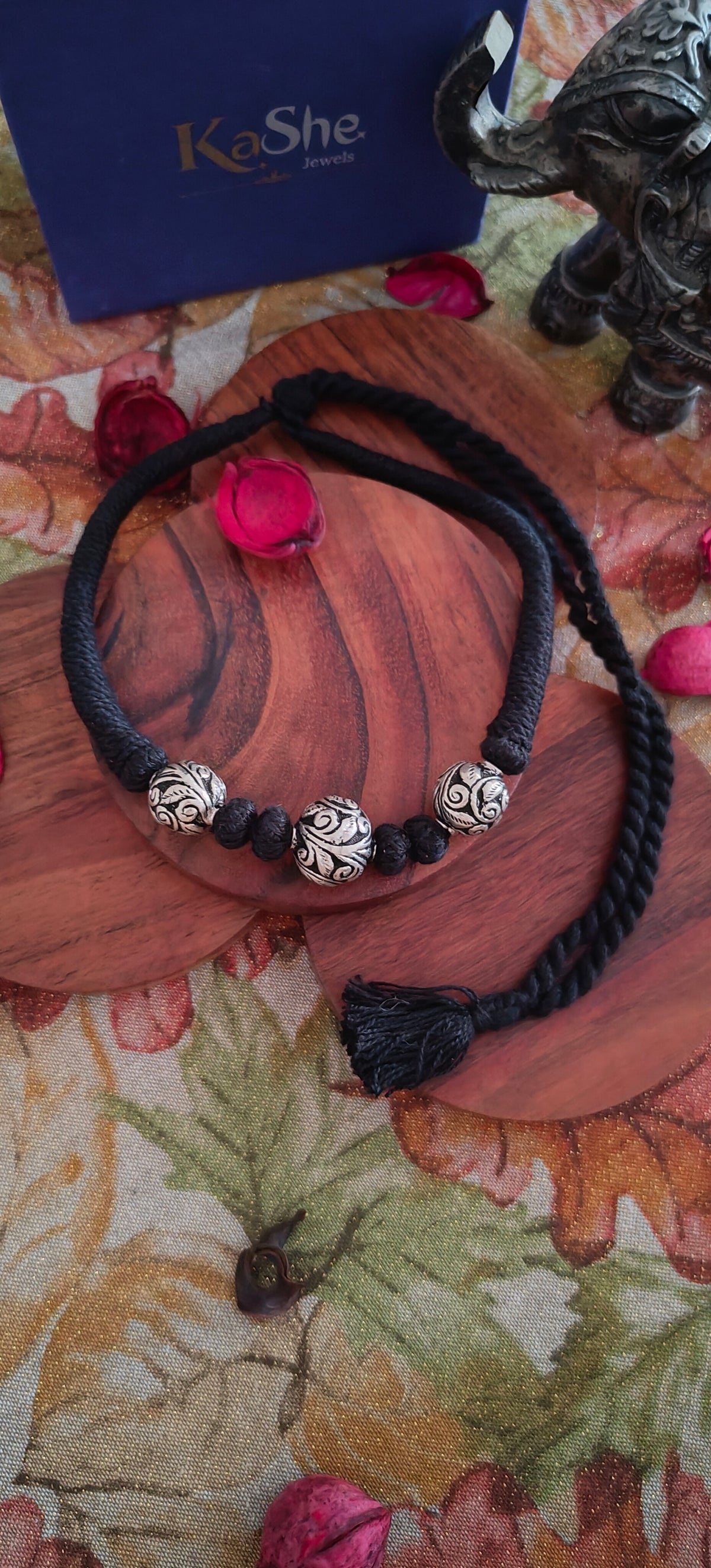 Versatile Choker Necklace Three Ball with Handcrafted Chitai Intrcate Flower With Black Thread Pipe Dori