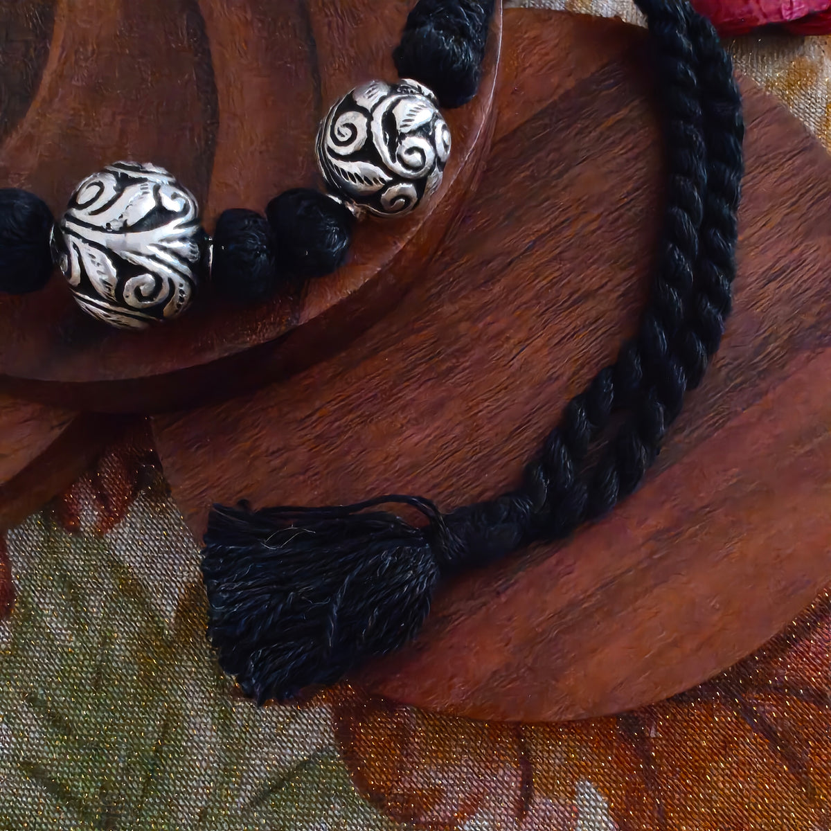 Versatile Choker Necklace Three Ball with Handcrafted Chitai Intrcate Flower With Black Thread Pipe Dori