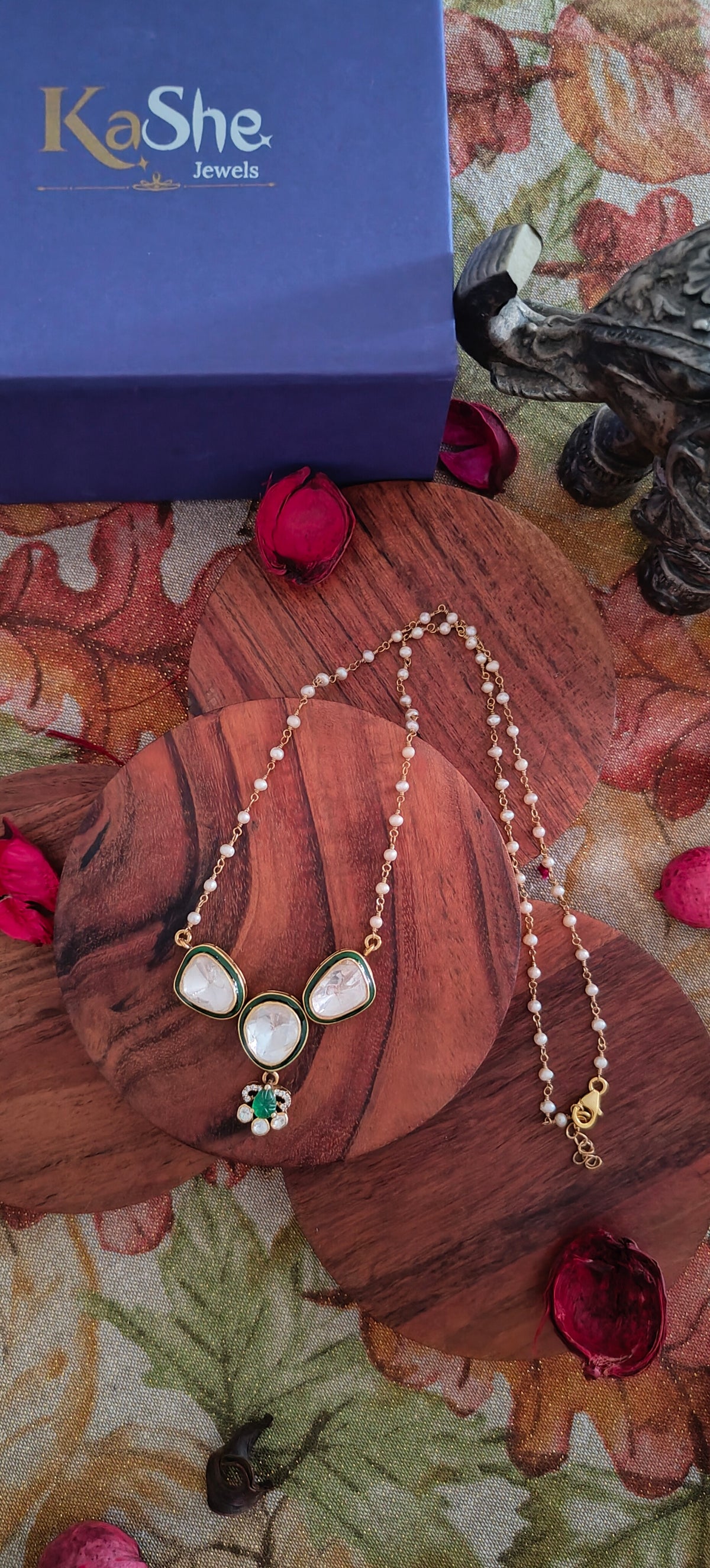 Exclusive Elegant Moisannite Green Flower Fusion Silver Gold Polished Necklace With Intricate Details With Pearl Gold Polished Chain