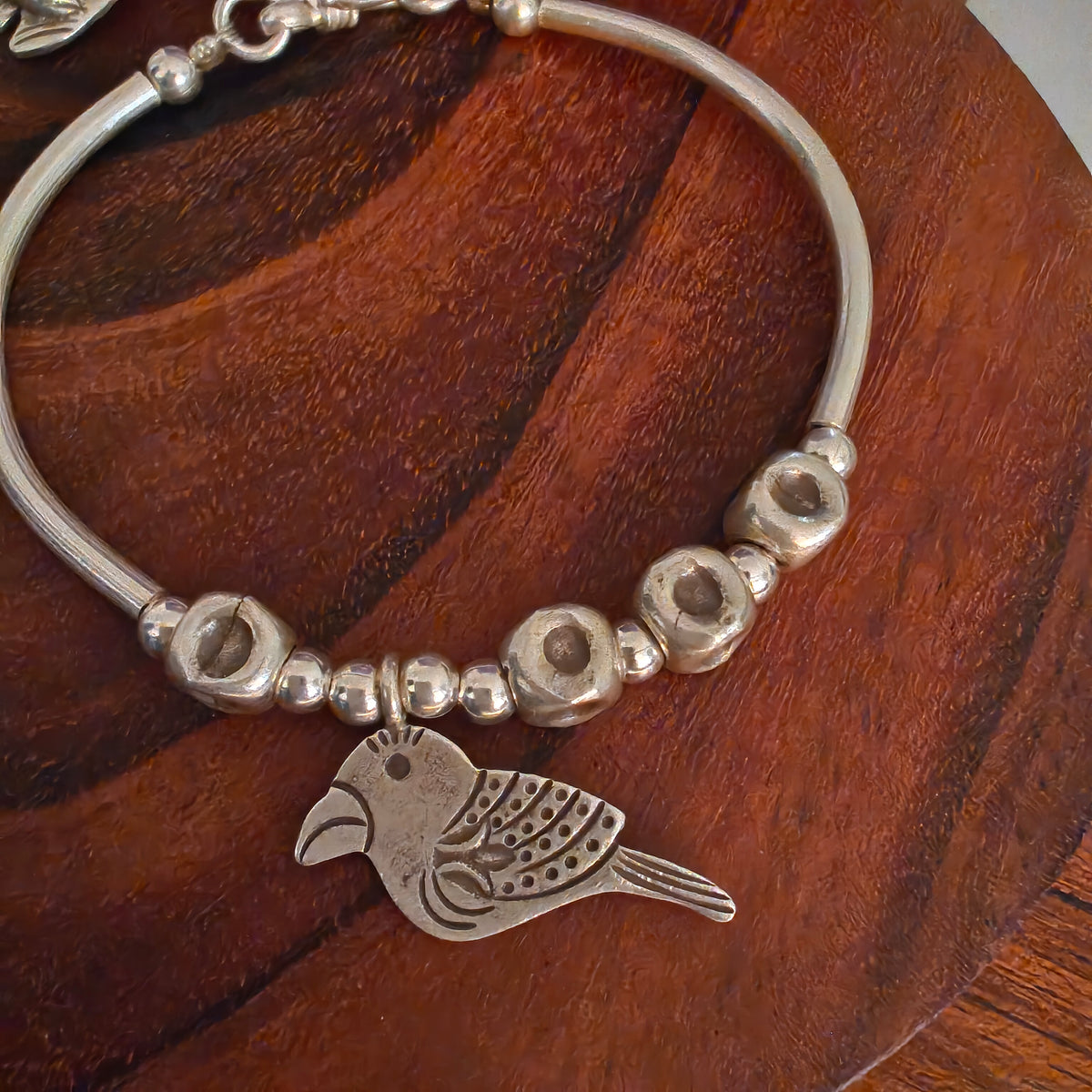 Exquisite Loose Bracelet With Bird Charms with Fish Dangler
