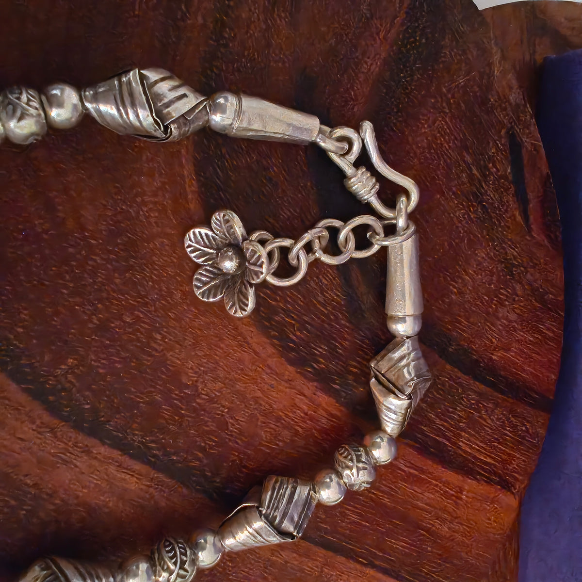 Exquisite Statement Loose Bracelet With Textured  Knotted Balls Flower Charms