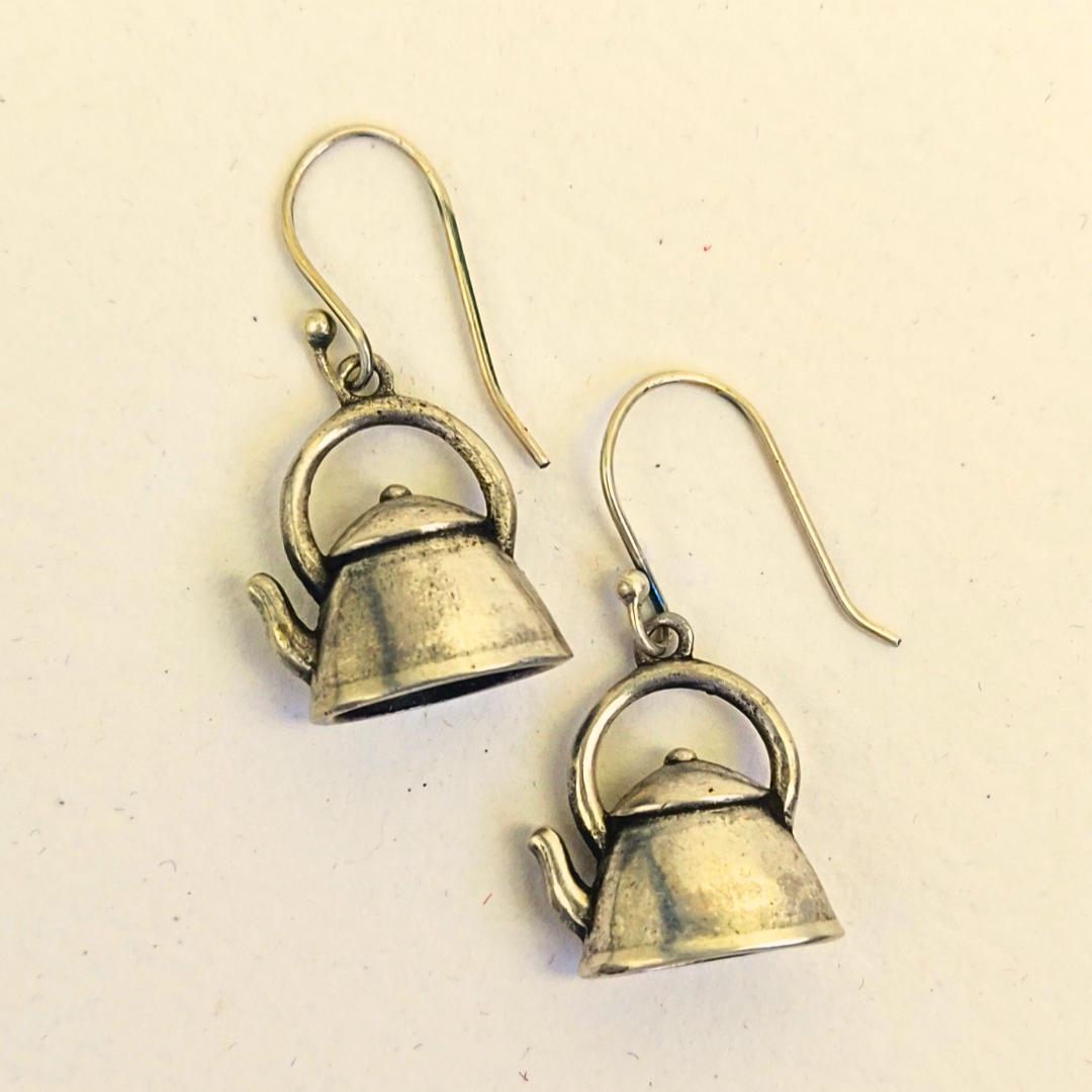 Dainty 925 Silver Kettle With Hooks