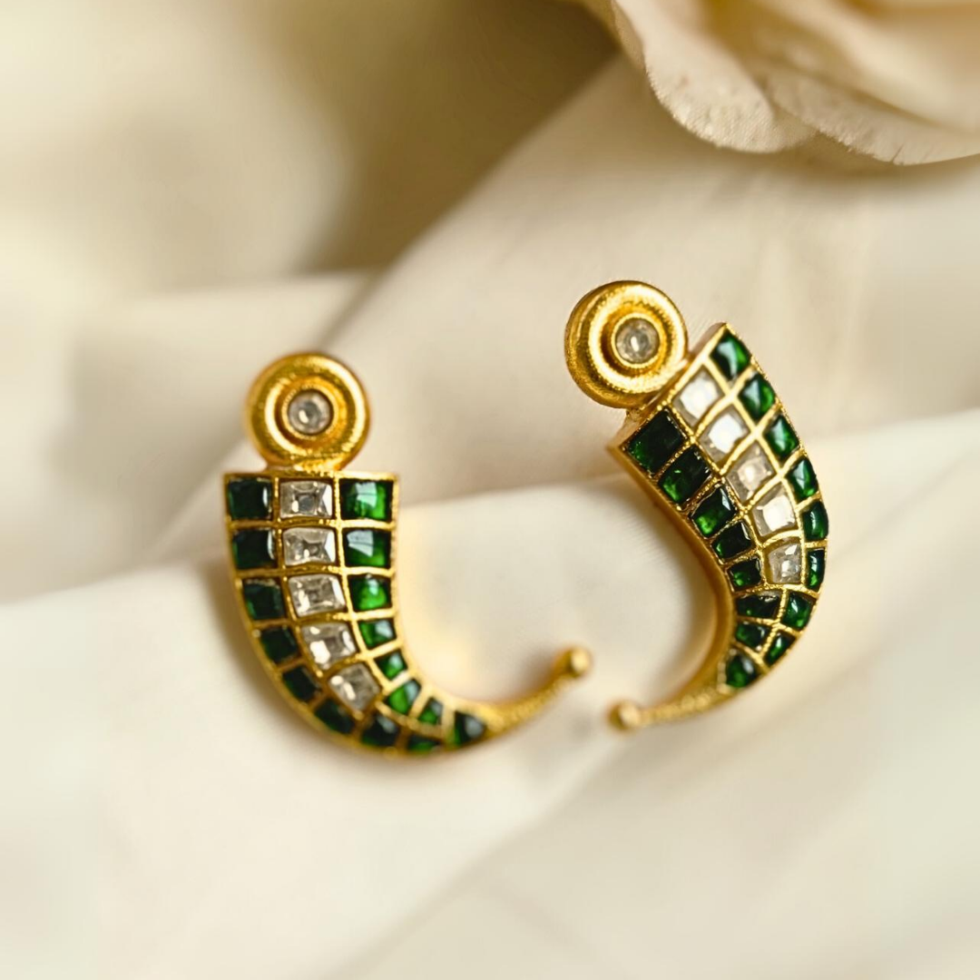 Gold Polished Fusion 925 Silver Ear Cuff with Green White Stone