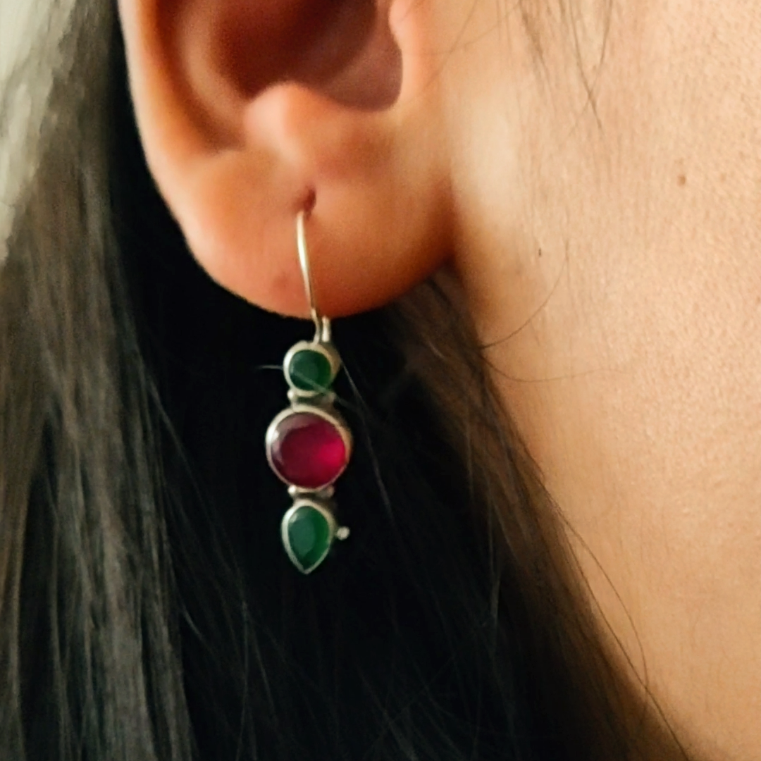 Leaf Hook Earring With Green And Pink Stone